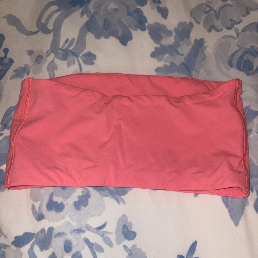 SKIMS Vibrant Pink Bandeau Top - Picture 4 of 4